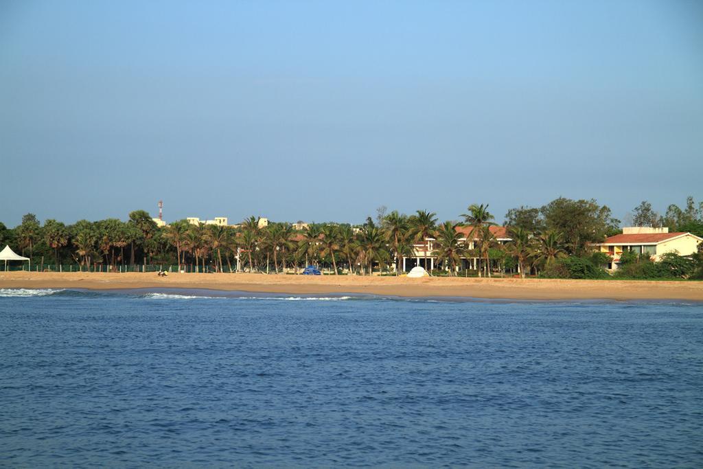 The Ashok Beach Resort Pondicherry Exterior photo